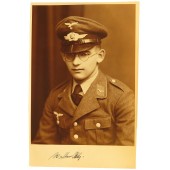 Atelierporträt eines Flakgefreiten der Luftwaffe in Tuchrock